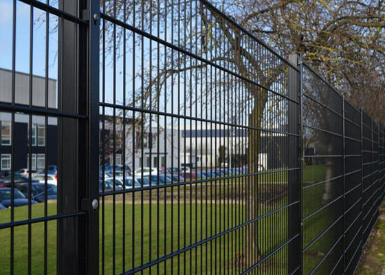 مزدوجة قضيب ألواح السياج الملحومة ارتفاع 1600mm أسلاك معدنية شبكة أسلاك